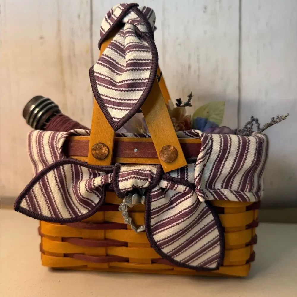 1998 Longaberger Basket with Plaid Liner Charm Ties Sweetheart Basket contents